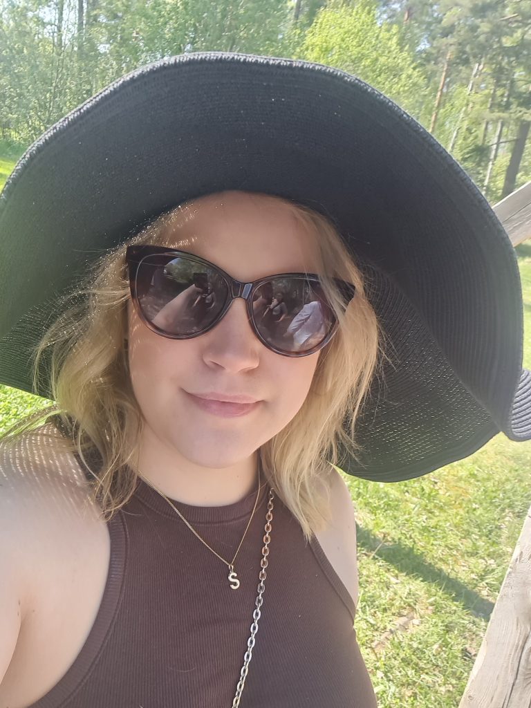 Stor hatt